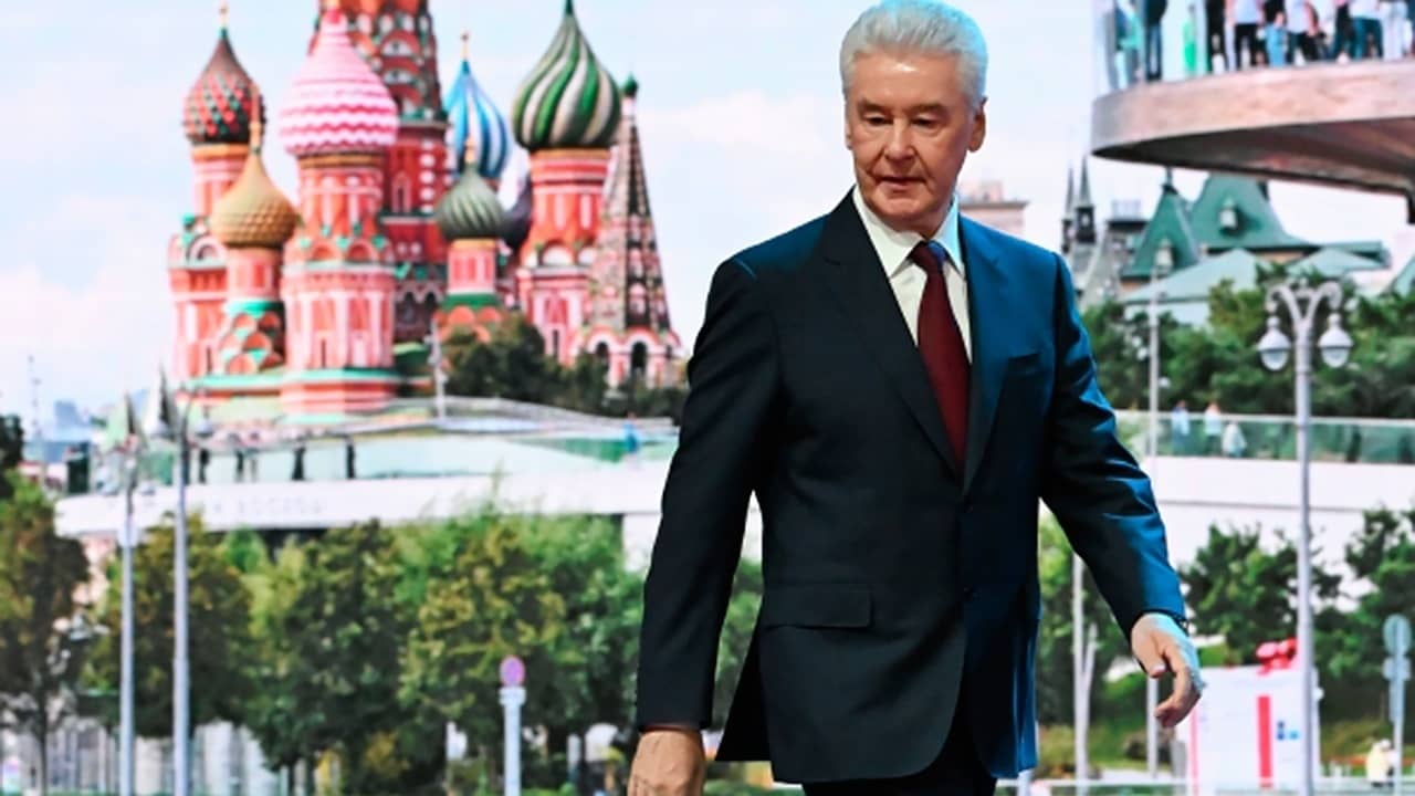 «Омни-Сервис» просит Собянина о помощи Директор «Омни-Сервиса» Парсад Сингх Шаши Шанкар пожаловался столичному градоначальнику Сергею Собянину на затягивание сроков согласования разрешительной доку