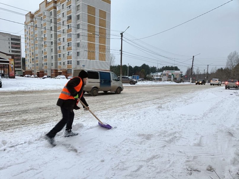 Чиновники города Волжск в республике Марий Эй следуют дурному примеру своих коллег из регионального центра и тоже не пытаются  экономить бюджетные деньги при госзакупках