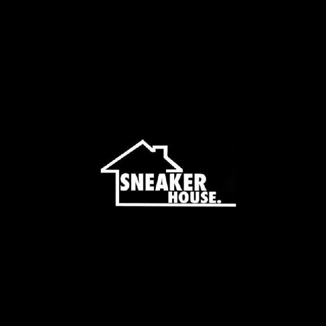 Sneaker house иркутск. Sneaker house иркутск. House sneaker closet. Sneaker house. Sneaker house.