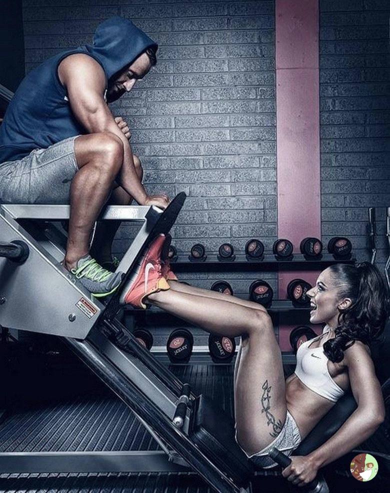 спортивные пары. Cuckold s gym. анаболики. лучшие фитнес тренеры. влюбленные в спортзале.
